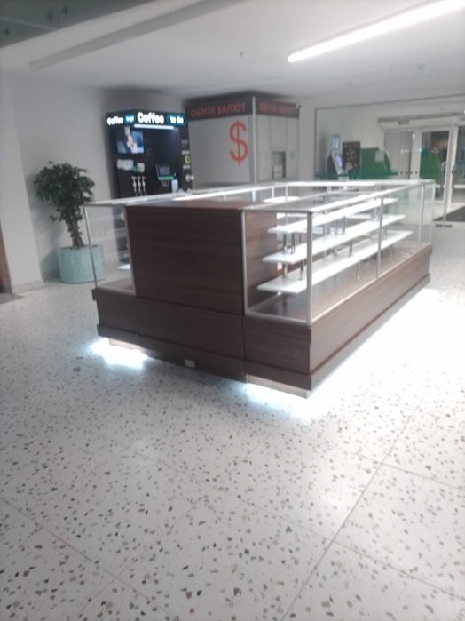 Островок (набір вітрин)