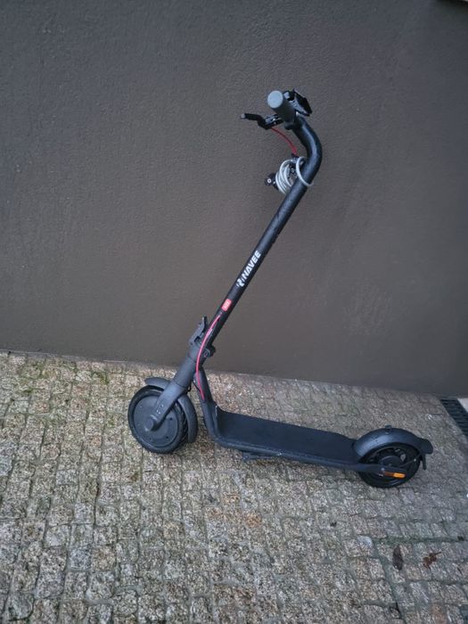 Trotinete Navee v25