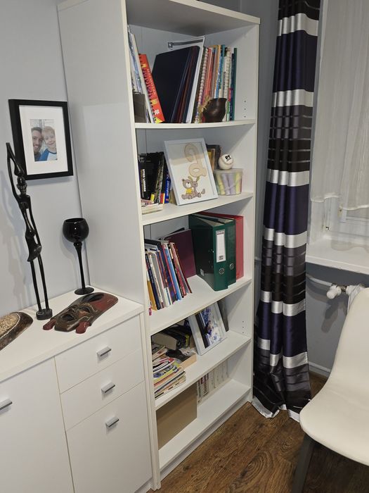 Nowoczesny Biały regał