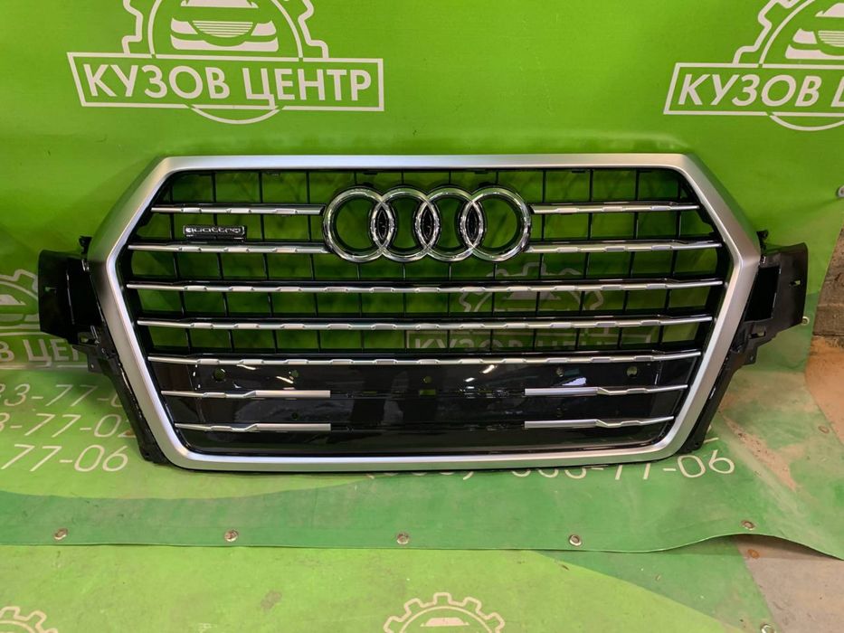 Решітка радіатора Audi Q7 2015-2019 4M решетка радиатора ауді кю7