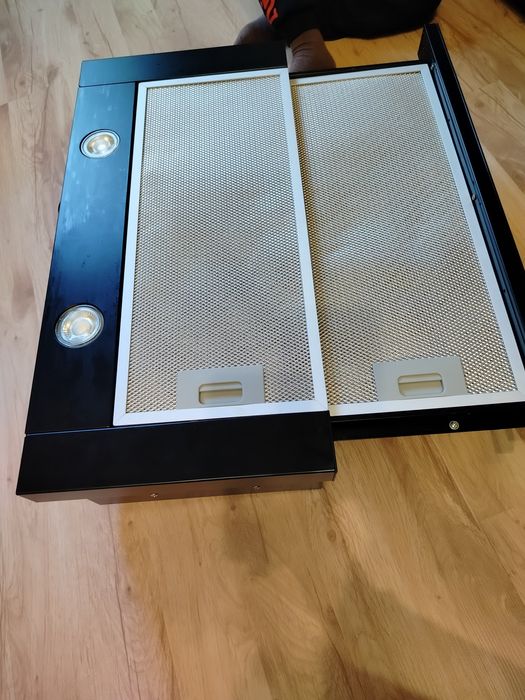 Pochłaniacz wysuwany Amica 60 cm