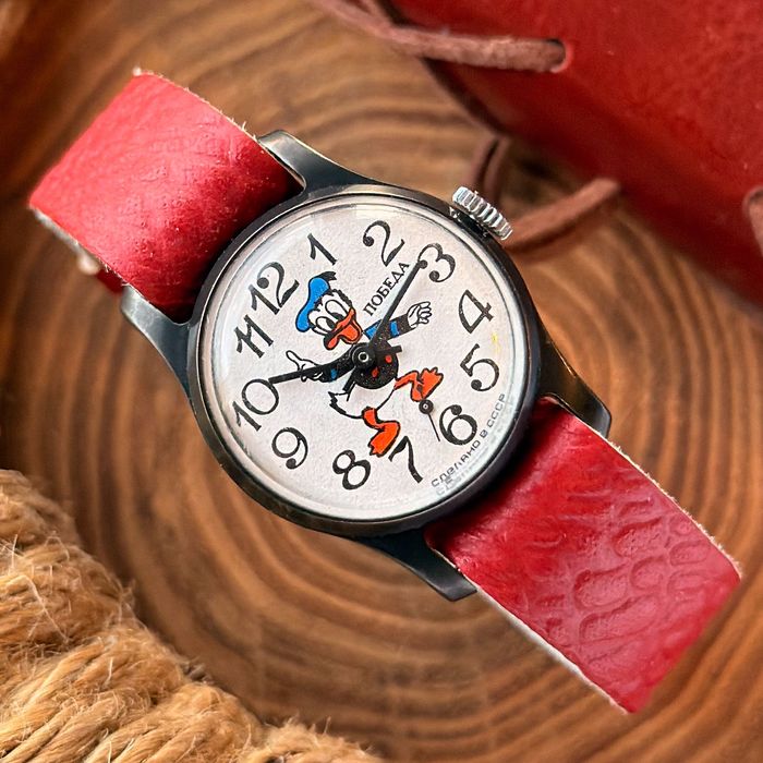 Lata 80, Pobeda. Donald Duck. Stan nowy! Zabytkowy zegarek mechaniczny