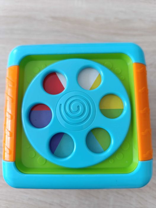Kostka edukacyjna, zabawka grająca interaktywna