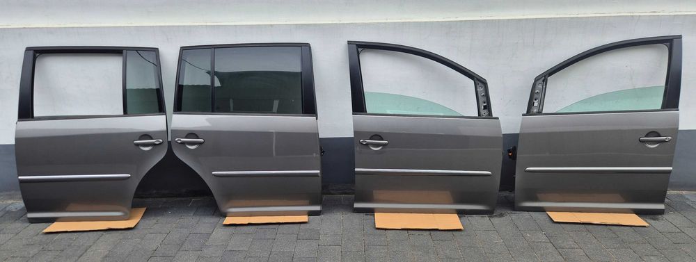 Drzwi prawe lewe przód VW Touran I Lift LD7S