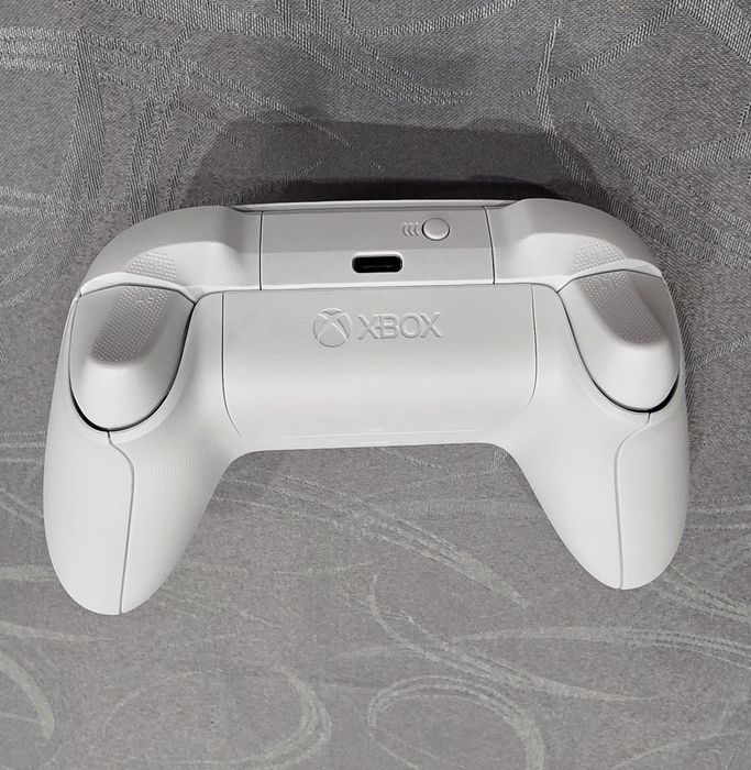 Comando XBOX branco (como novo)