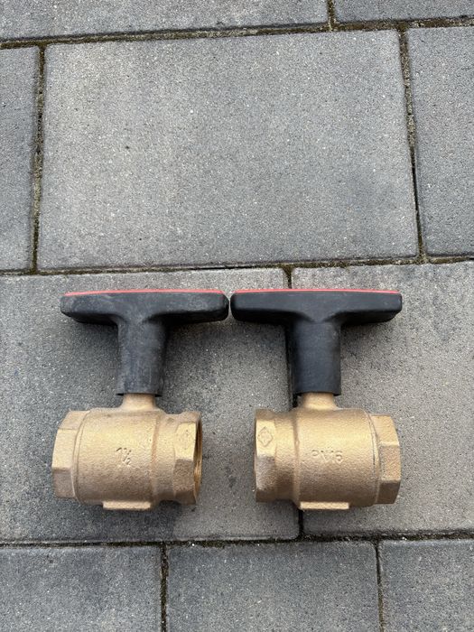 Zawory kulowe DN40 6/4” Heimeier