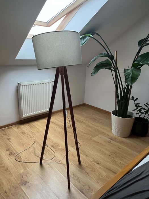 Lampa stojąca simple