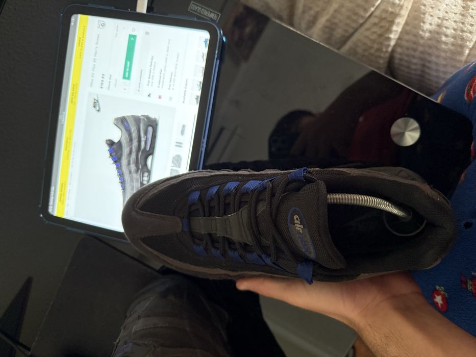 Air max 95 ( preta e azul )