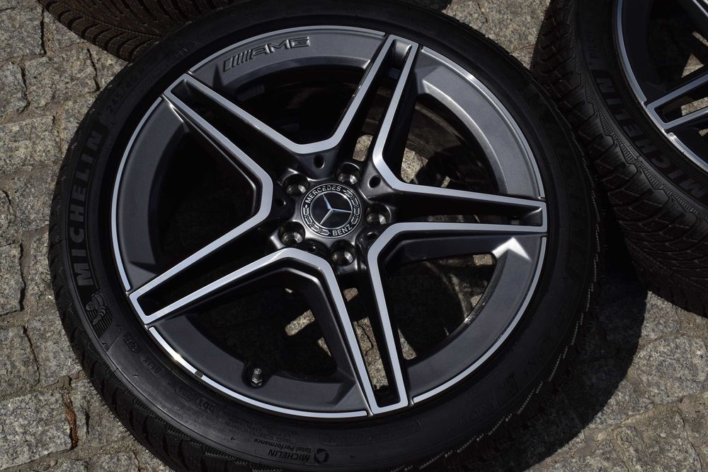 Mercedes AMG CLS 53 AMG C257 E 53 W213  nowe koła zima OEM michelin