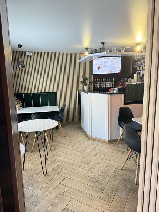 Продаж діючої кавʼярні в центрі міста