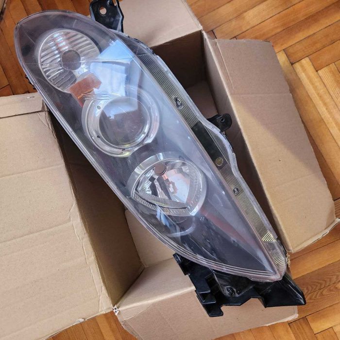 Оригинал фара основная левая Mazda 3 BP4K510L0E линза