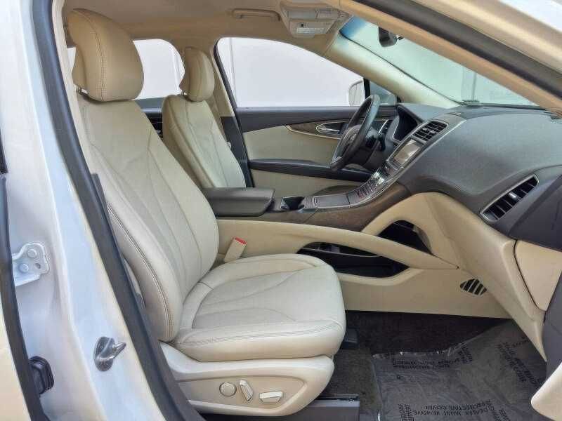 2017 Lincoln MKX Select