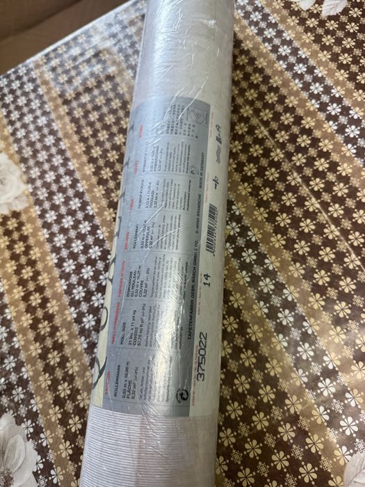 Tapeta scienna w rolkach