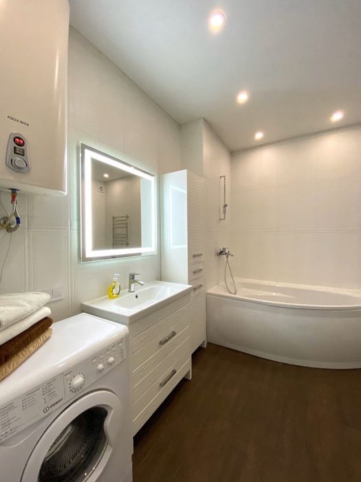 Гагарин Плаза.2 спальни.Посуточно.От хозяина.