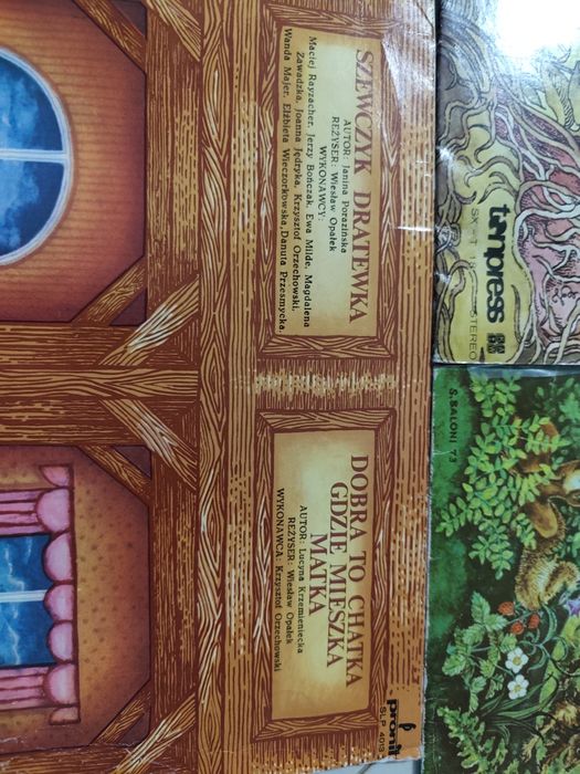 Zestaw bajek na płytach winylowych