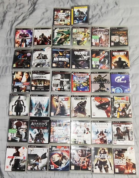 PS3 Slim em excelente estado (38 jogos) negociavel posso baixar até 30 euros para quem vier buscar a minha zona !