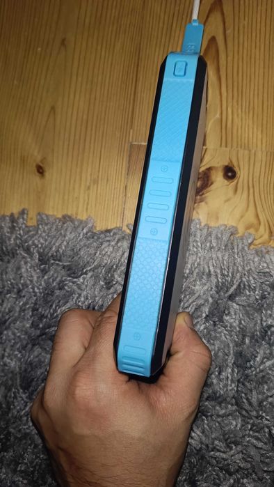 POWERBANK panel solarny 20000mAh IP67 BEZPRZEWODOWE ,  indukcyjna