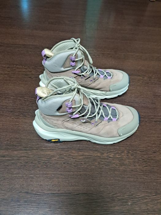Трекінгові черевики HOKA KAHA 2 GTX  р 41  1/3 26 см
