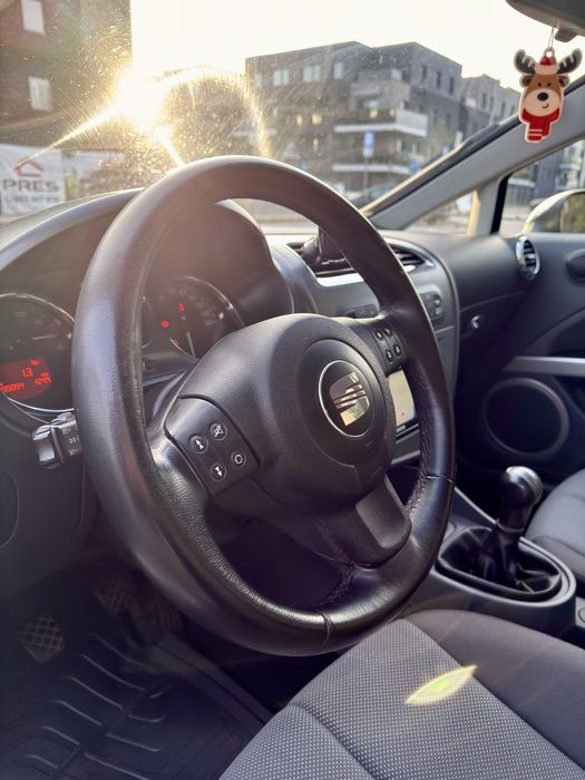 Seat Leon 2.0 FSI 150 KM