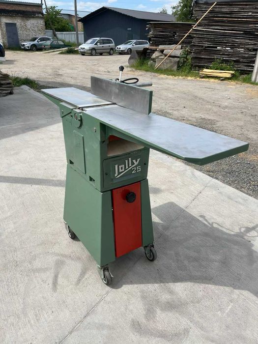 Фугувальний станок..Станок стругальний.