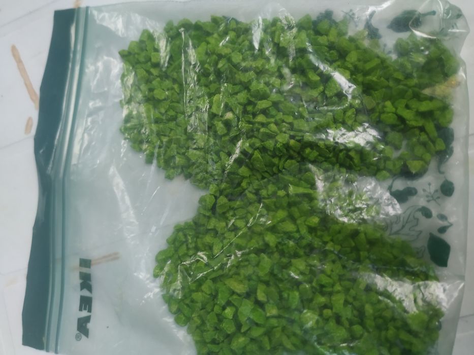 Kamienie,kamyszki zielone do akwarium