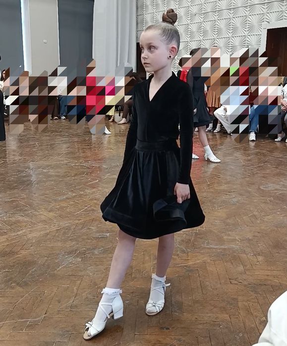 Бейсик, турнірна сукня