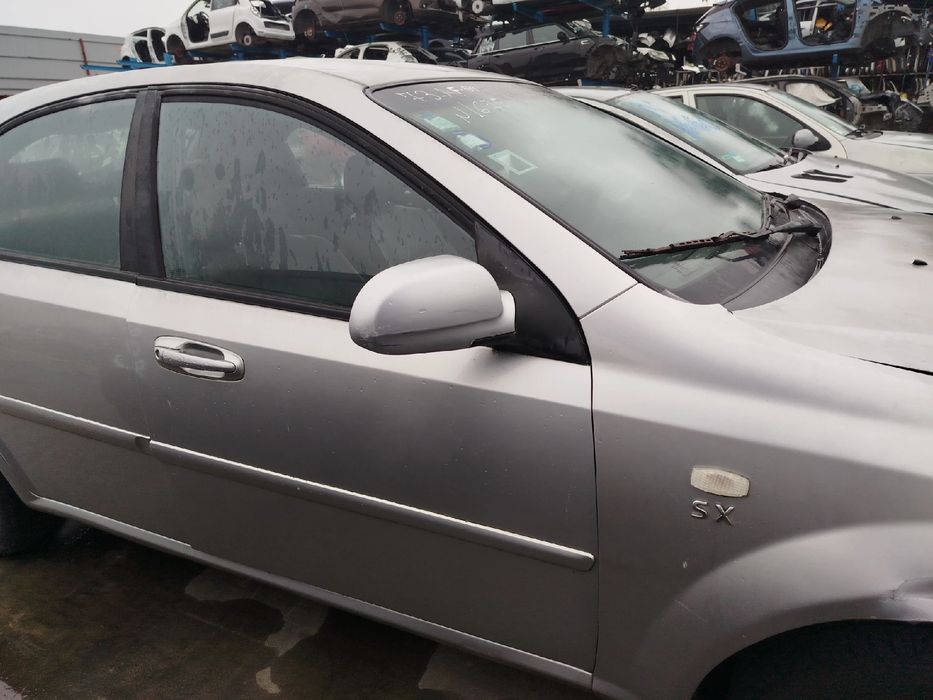 Porta frente direita CHEVROLET Lacetti (J200)