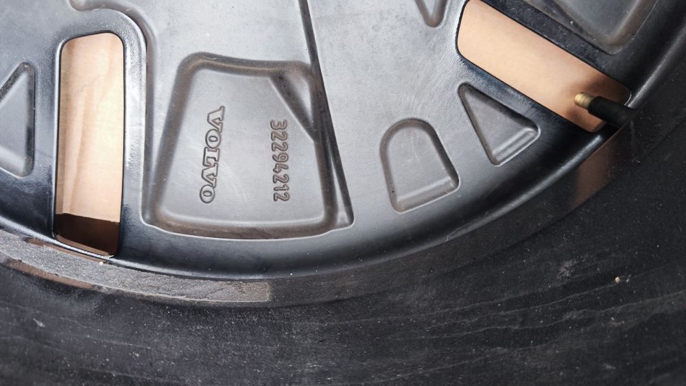 Диск передній Volvo XC40 322942212 7,5Jx19H2 ET 50,5 б/у