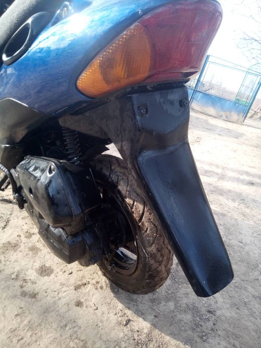 Скутер Suzuki Lets2