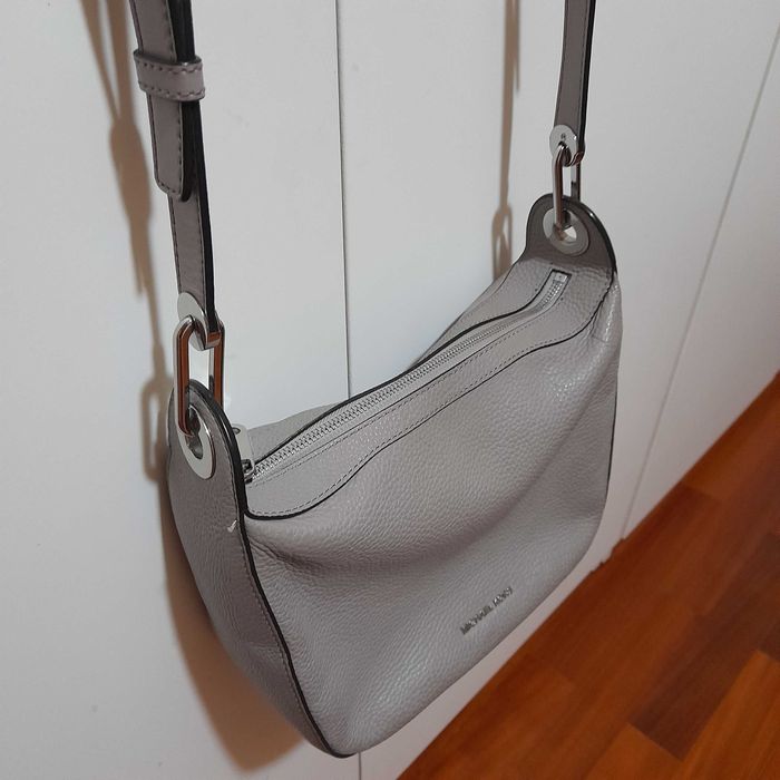 Mala Michael Kors como nova