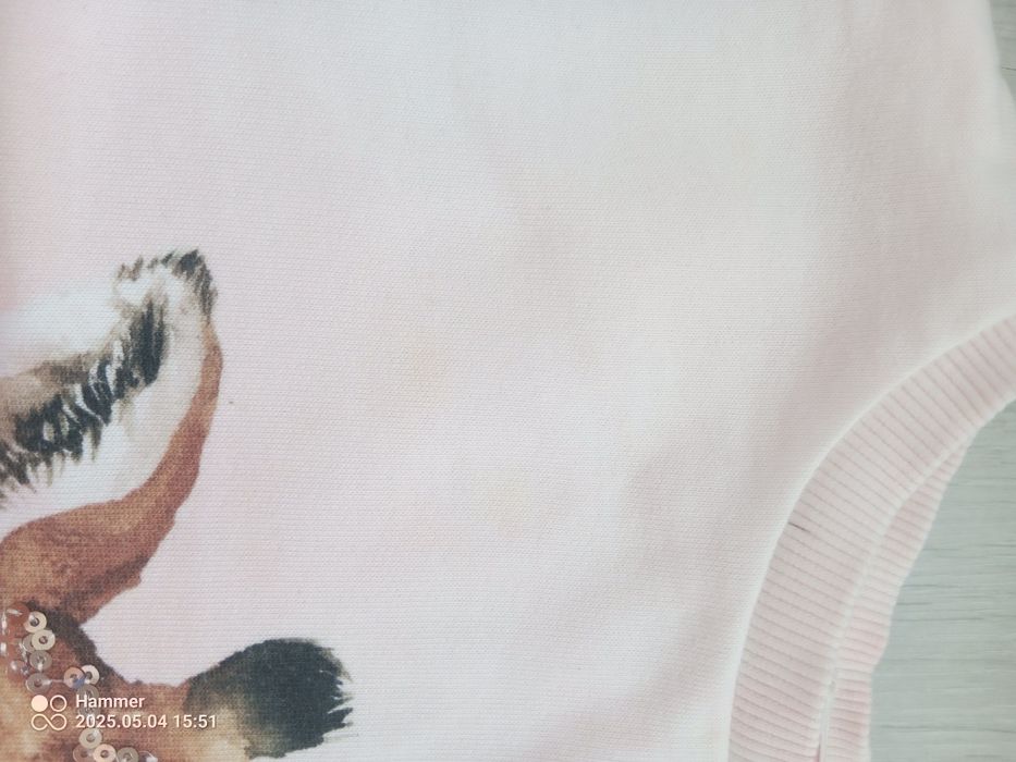 Bluza z żyrafa hm 122 cm