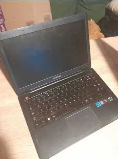 Laptop Samsung ATIV Book 5 NP530U4E