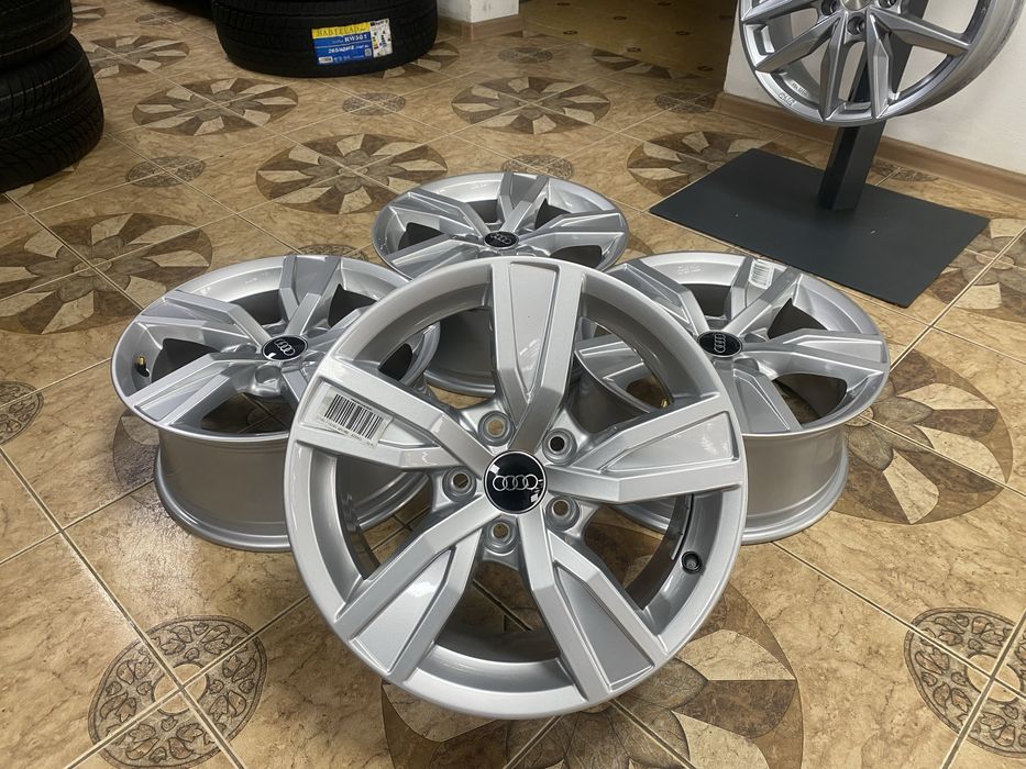 Диски R16 , 5/112 , ET35 , E-7.0J*16H2 , 8W0 601 025 A