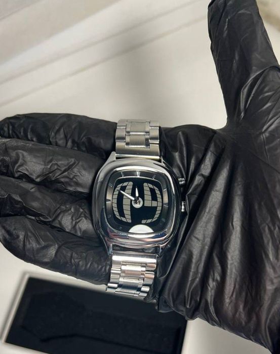 Годинник fossil big tic