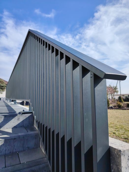 Barierka balustarda balkon lamele montaż