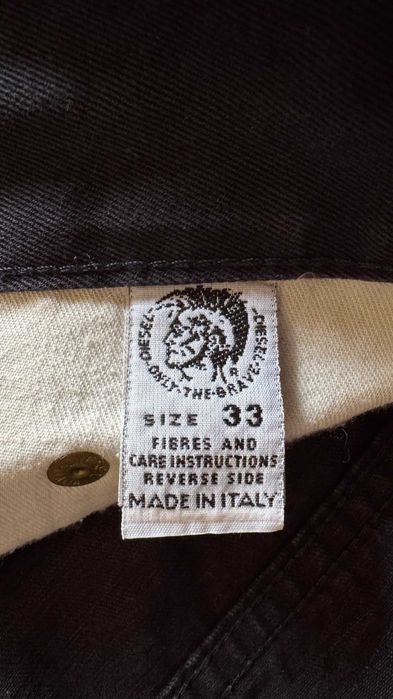 Męskie spodnie jeansowe Diesel, model Cheyenne, r. W31/L36-igła