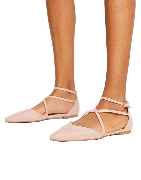 Baleriny z szpiczastym noskiem