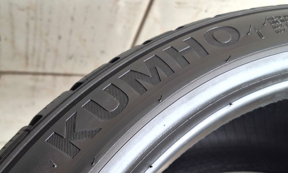 4x 235/35R19 Kumho WinterCraft WP72 2024r C/C/72dB JAK NOWE