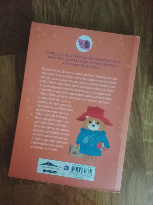 Livro – 101 Heróis e heroínas para conheceres antes de  cresceres .