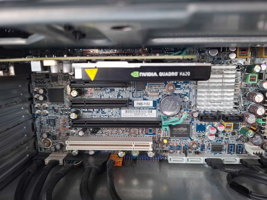 Workstation HP Z620 1x Intel XEON E5-2690 V2 16GB Ram