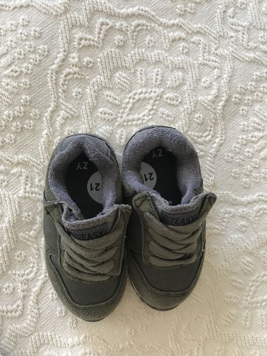 Sapatos Zippy 21