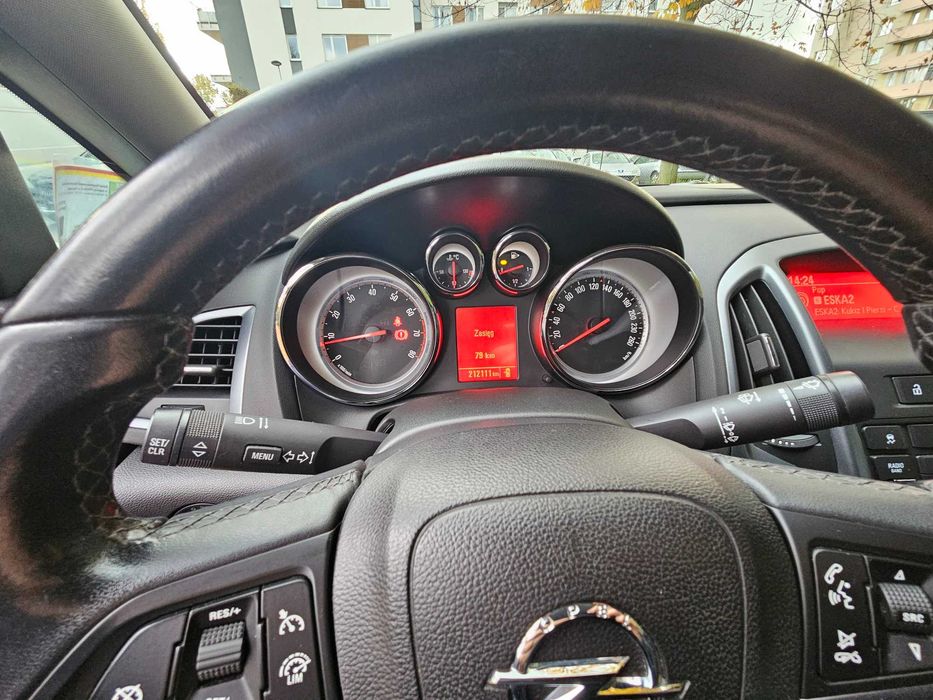 Opel Astra 2014r