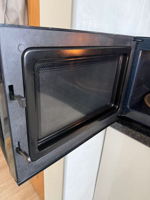 Micro-ondas Samsung 23L – Excelente Estado