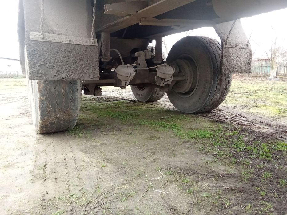 Продам причіп Кроне зерновіз