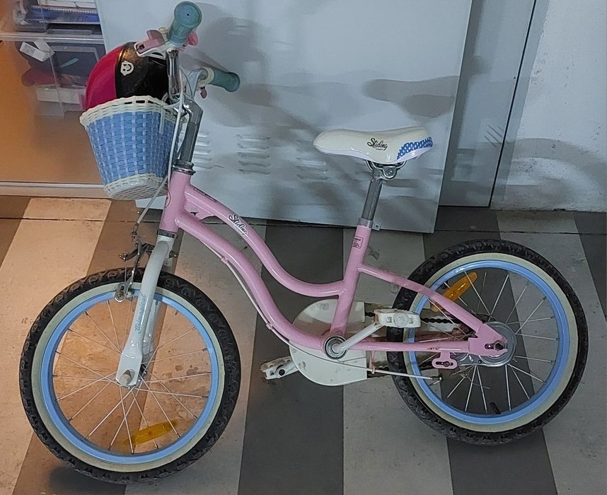 Bicicleta menina