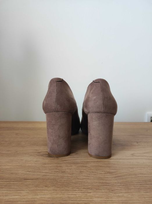 Sapatos Salto Alto