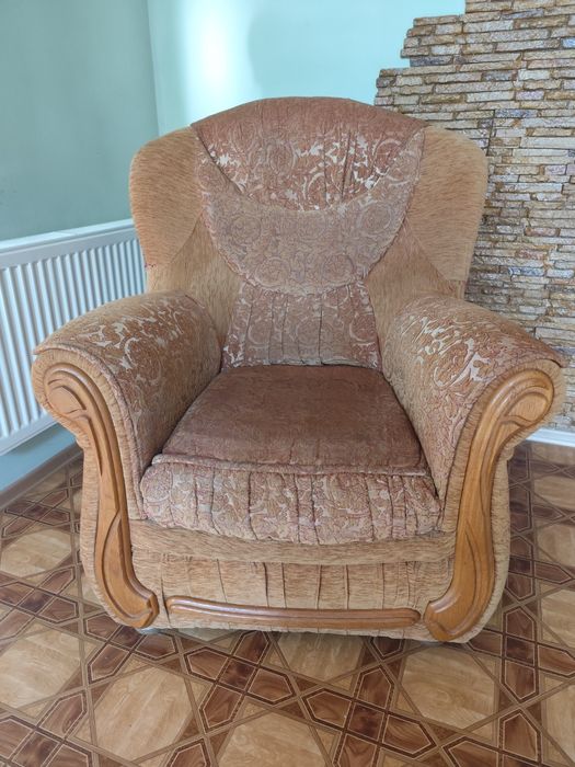 Крісло м' яке - 2 шт .