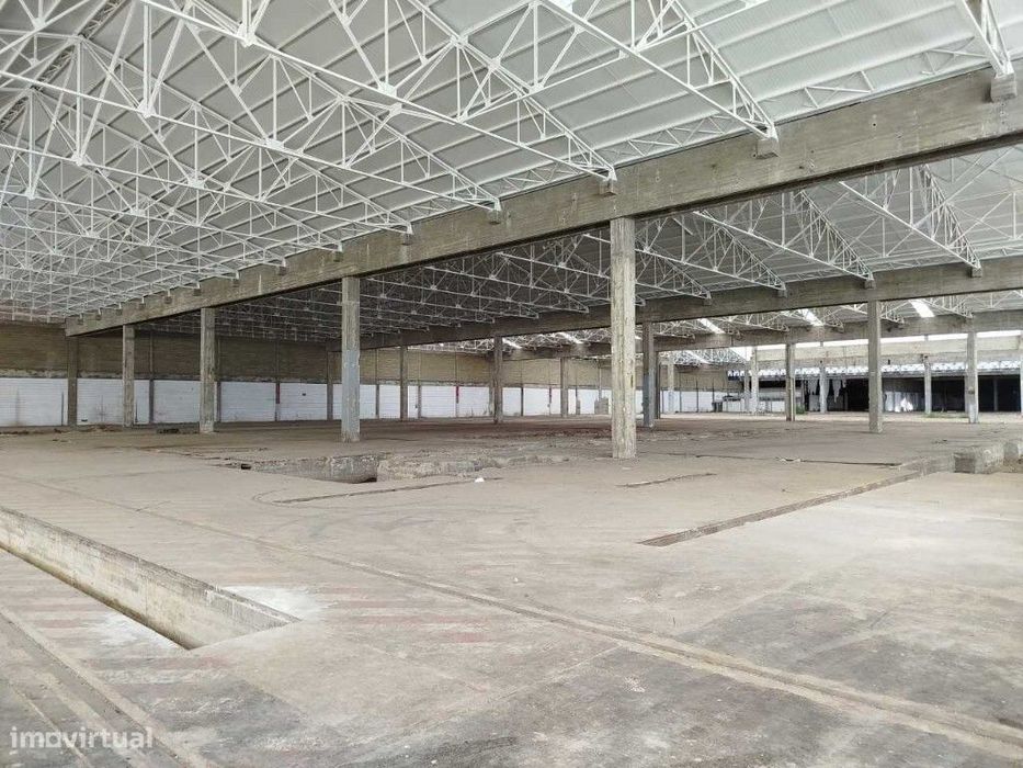 Armazém para arrendar em setúbal