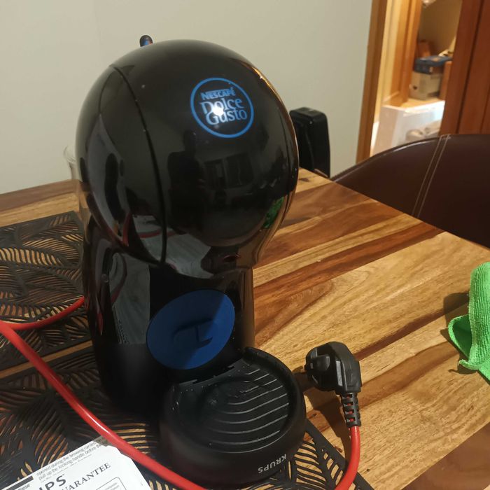 Krups Nescafé Dolce Gusto Piccolo Coffee Machine