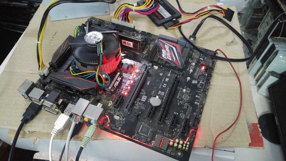 Материнска плата Asus H170 Pro Gaming (s1151, Intel H170, PCI-Ex16)